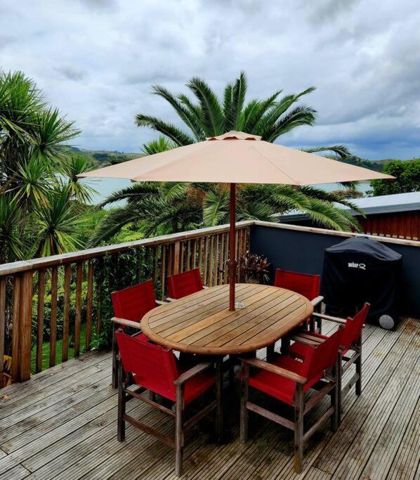 Orca Lodge Raglan Zewnętrze zdjęcie